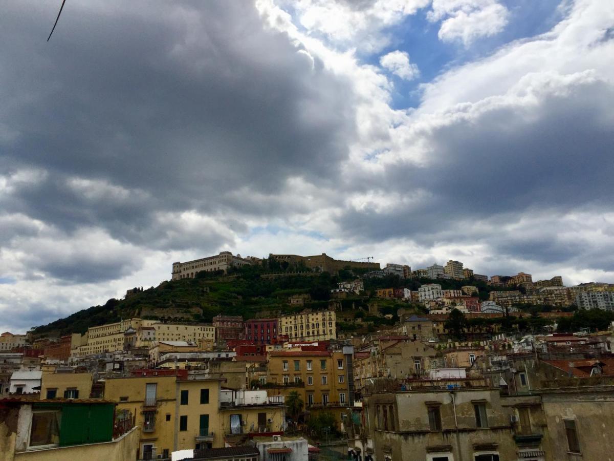 Toledo Penthouse Lägenhet Neapel Exteriör bild